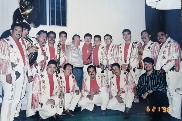 Recodo Traje Crema_page-0001
